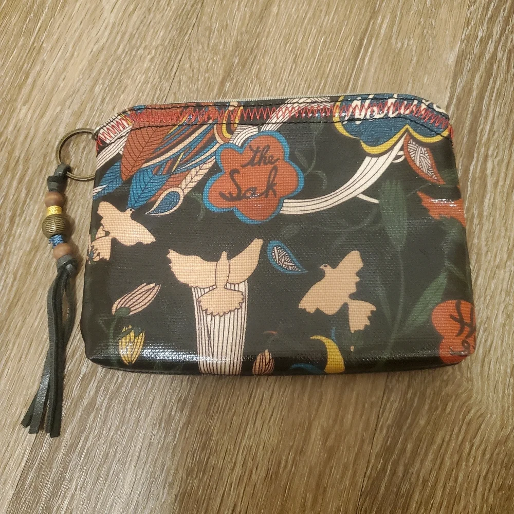🔥THE SAK‎ | SAKROOTS Peace Doves Coated Canvas Travel Cosmetic Pouch | Wristlet
